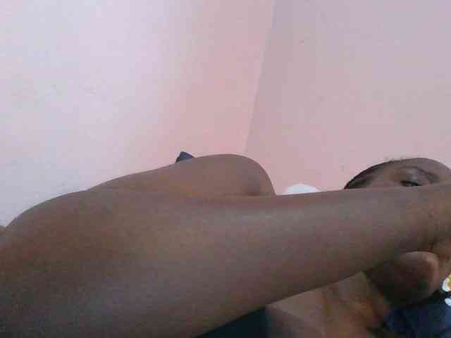 cute-africanah webcam