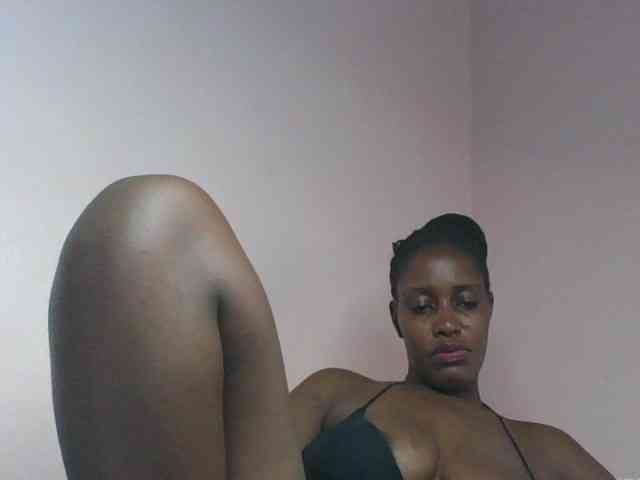 cute-africanah webcam