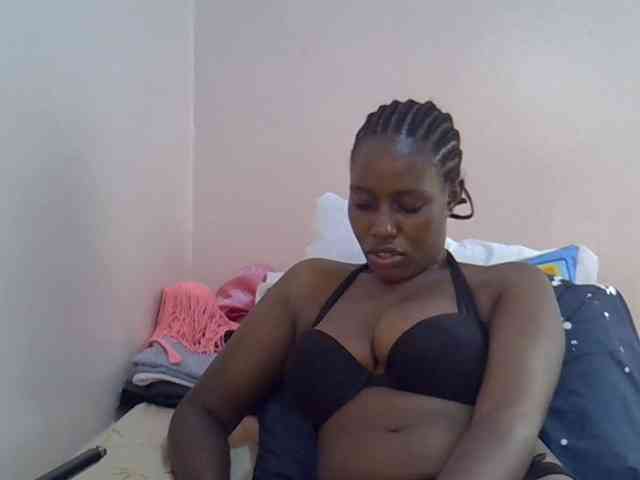 cute-africanah webcam