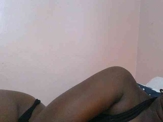 cute-africanah webcam