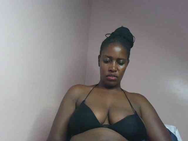 cute-africanah webcam