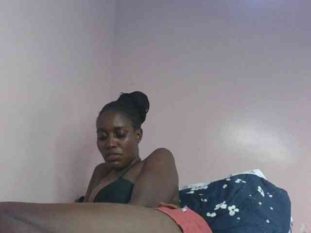 cute-africanah webcam