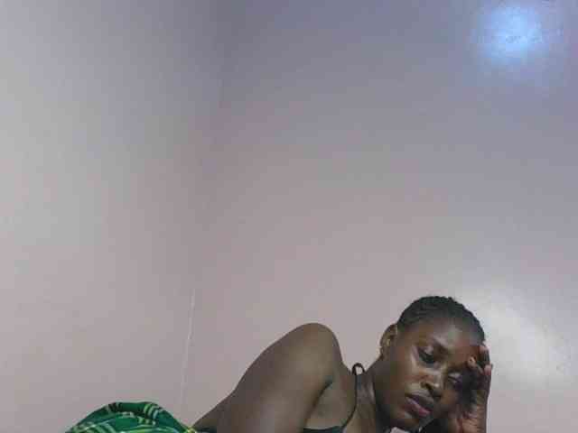 cute-africanah webcam