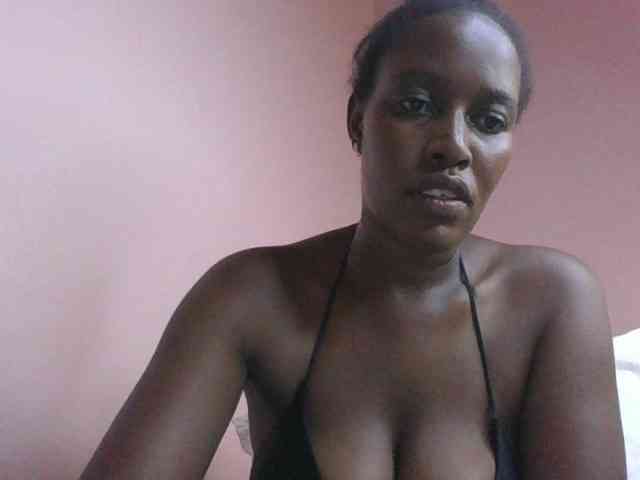 cute-africanah webcam