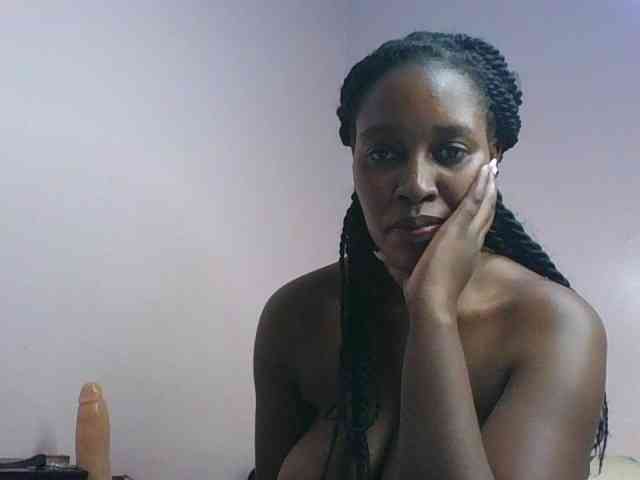 cute-africanah webcam