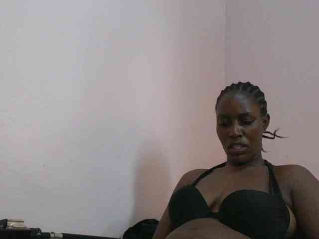 cute-africanah webcam