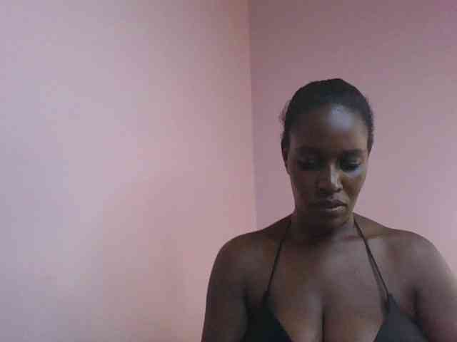 cute-africanah webcam