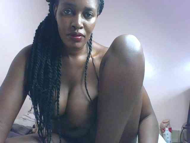 cute-africanah webcam