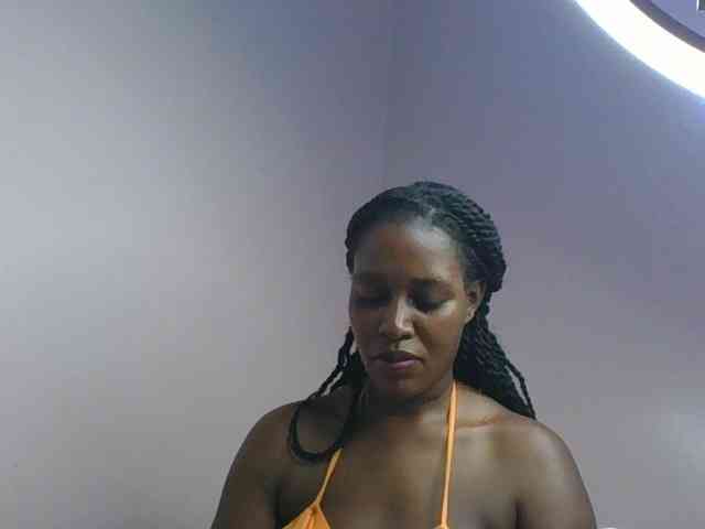 cute-africanah webcam
