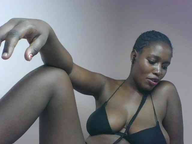 cute-africanah webcam