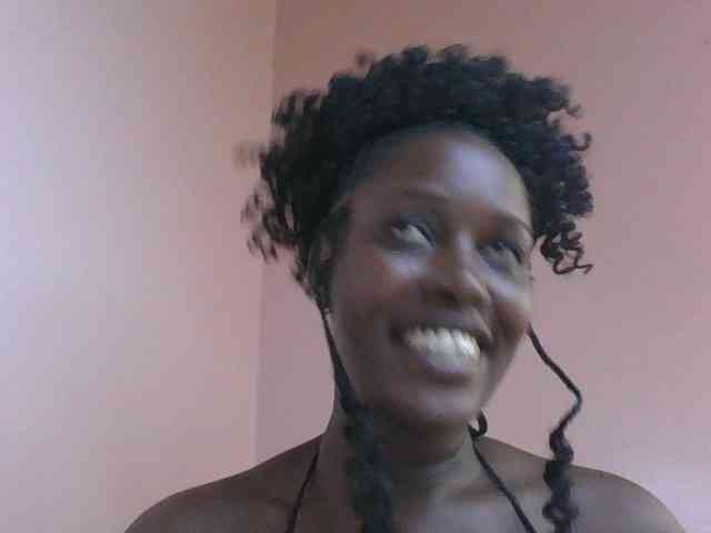 cute-africanah webcam