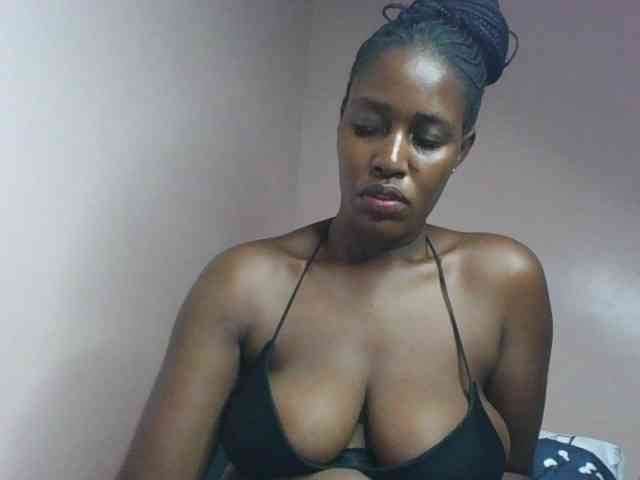 cute-africanah webcam