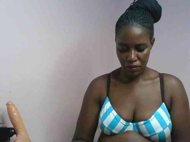 cute-africanah webcam