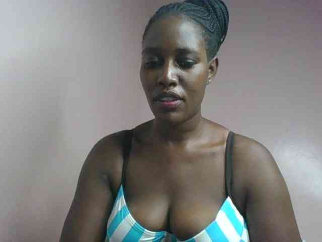 cute-africanah webcam