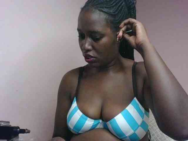 cute-africanah webcam