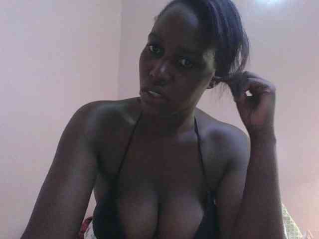 cute-africanah webcam