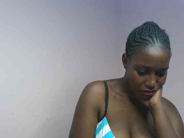 cute-africanah webcam