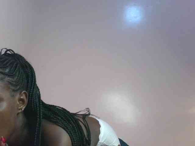 cute-africanah webcam