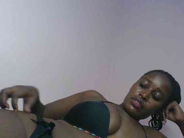 cute-africanah webcam