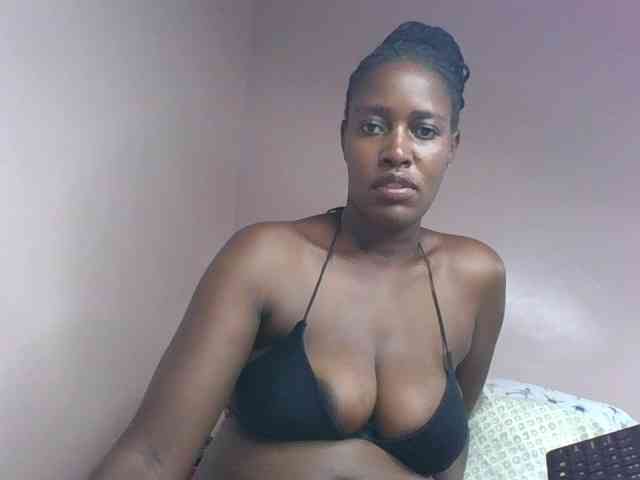 cute-africanah webcam