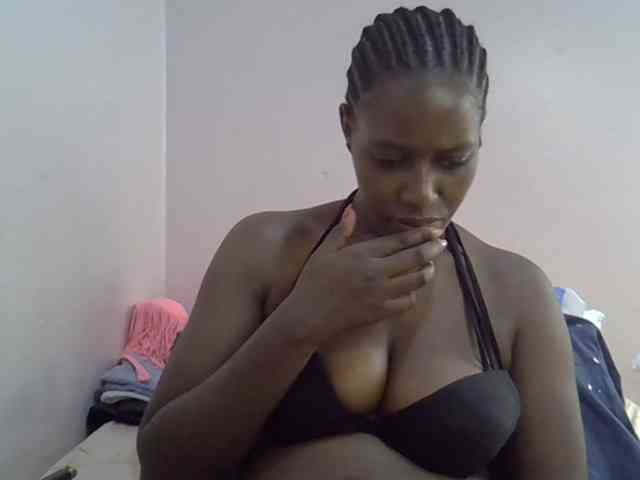 cute-africanah webcam