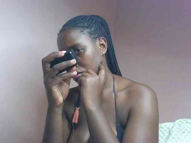 cute-africanah webcam