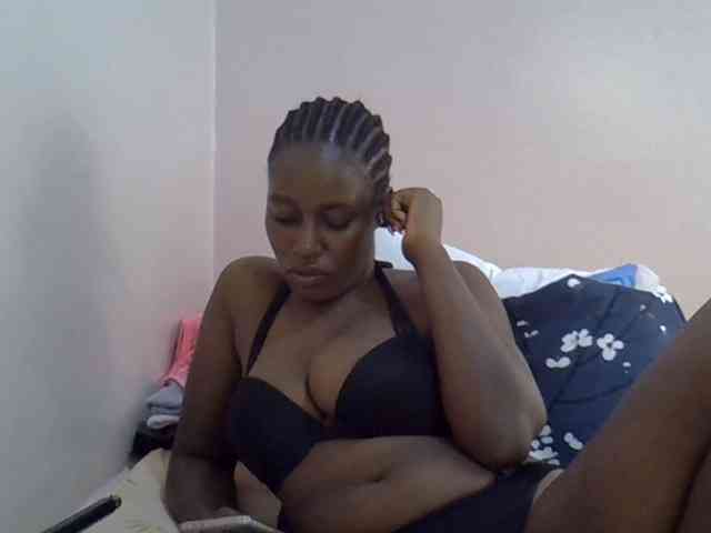 cute-africanah webcam