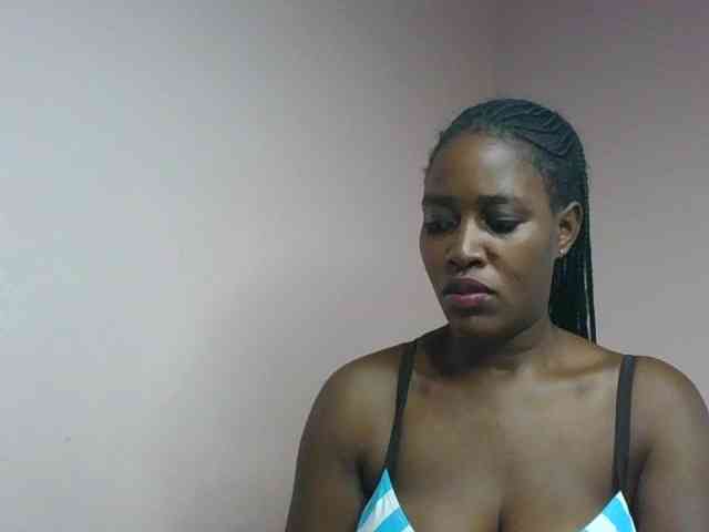 cute-africanah webcam