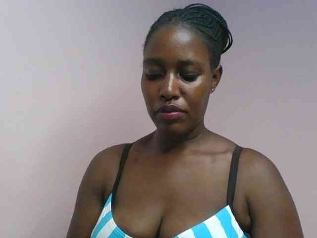 cute-africanah webcam