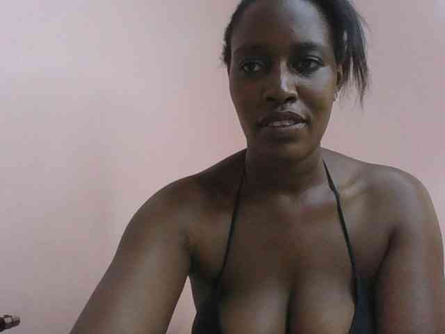 cute-africanah webcam