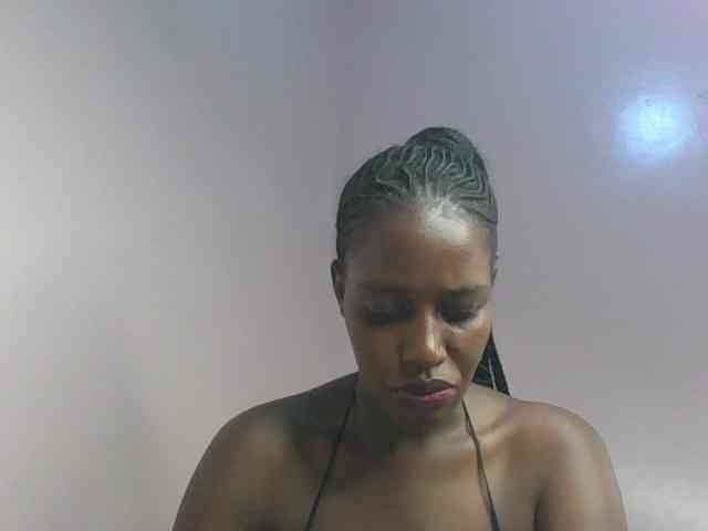 cute-africanah webcam