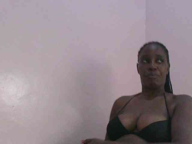 cute-africanah webcam