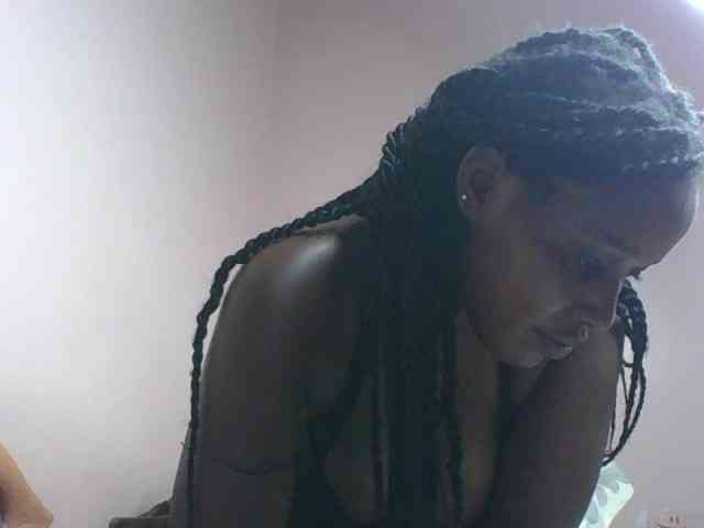 cute-africanah webcam