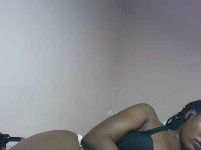 cute-africanah webcam