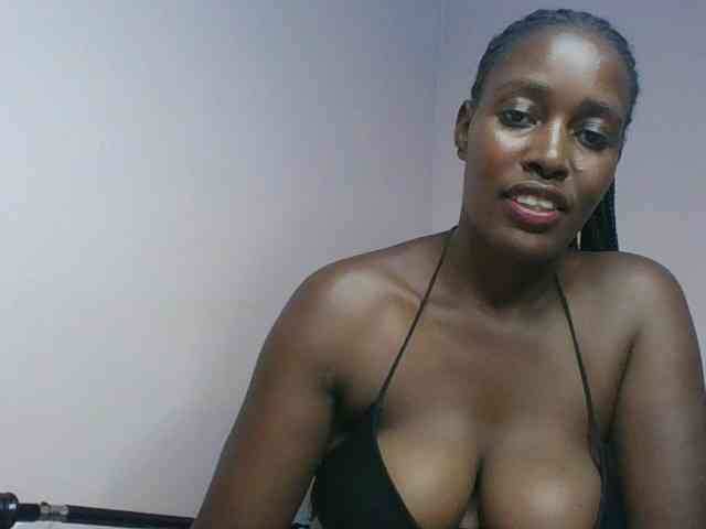 cute-africanah webcam