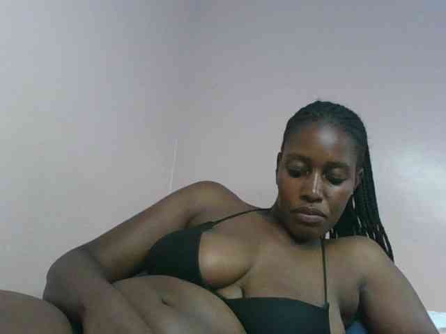 cute-africanah webcam