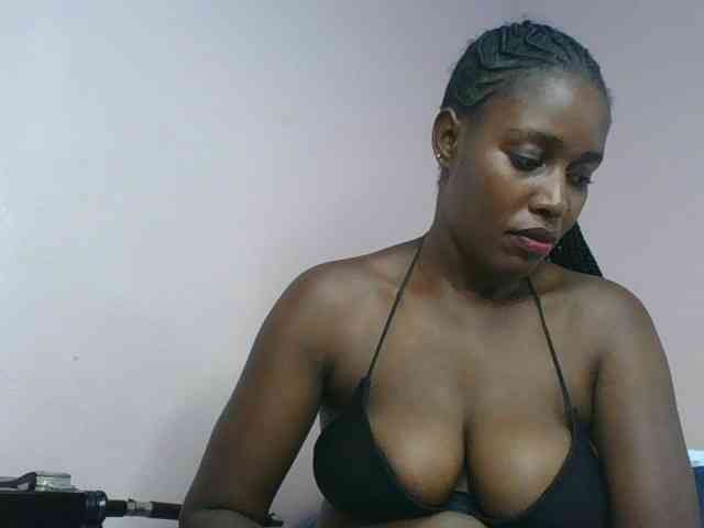 cute-africanah webcam