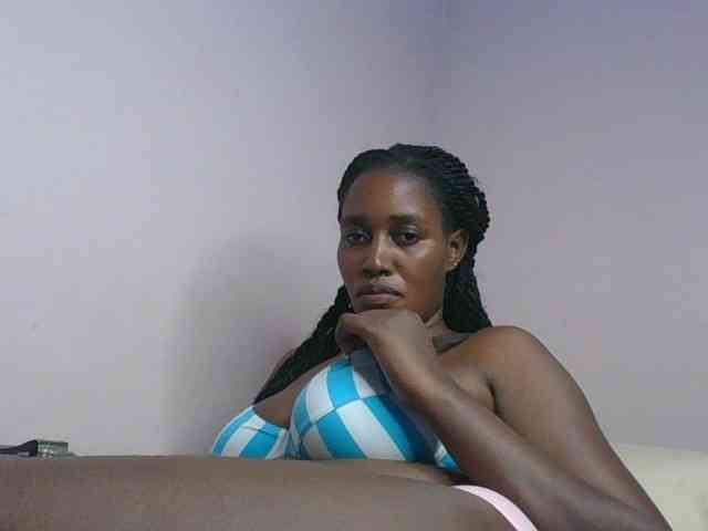 cute-africanah webcam