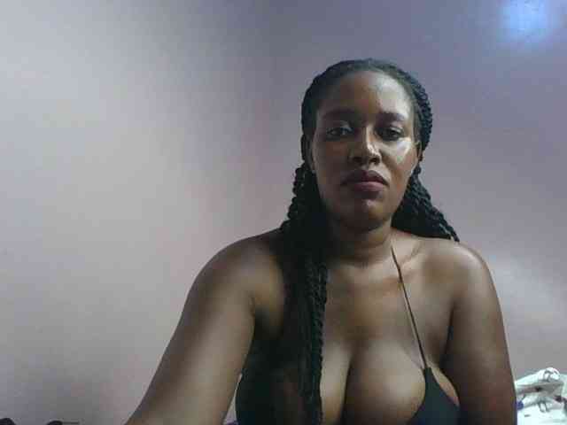 cute-africanah webcam