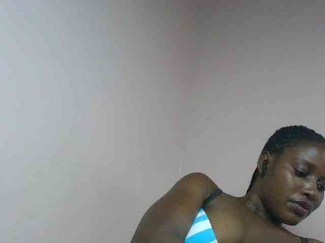 cute-africanah webcam