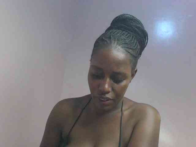 cute-africanah webcam