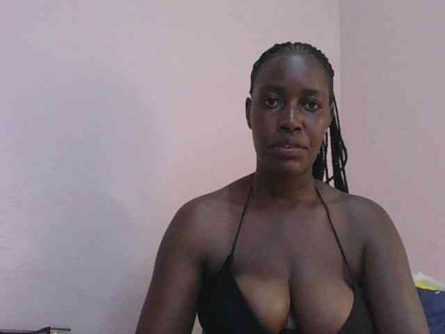 cute-africanah webcam