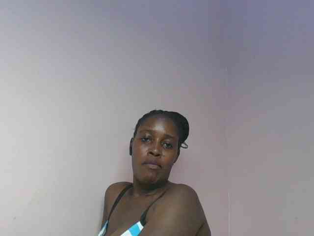 cute-africanah webcam