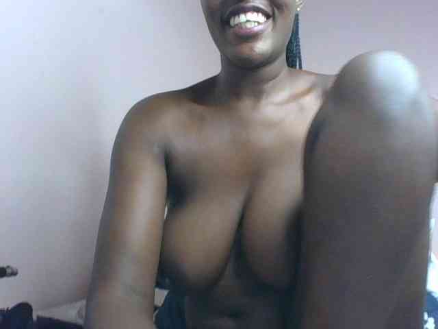 cute-africanah webcam