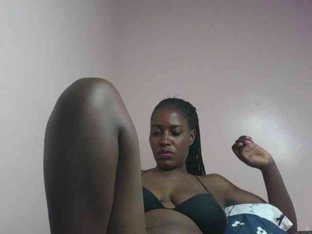 cute-africanah webcam
