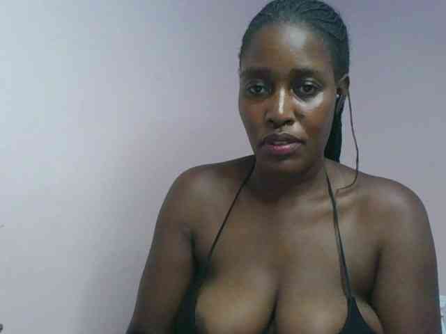 cute-africanah webcam