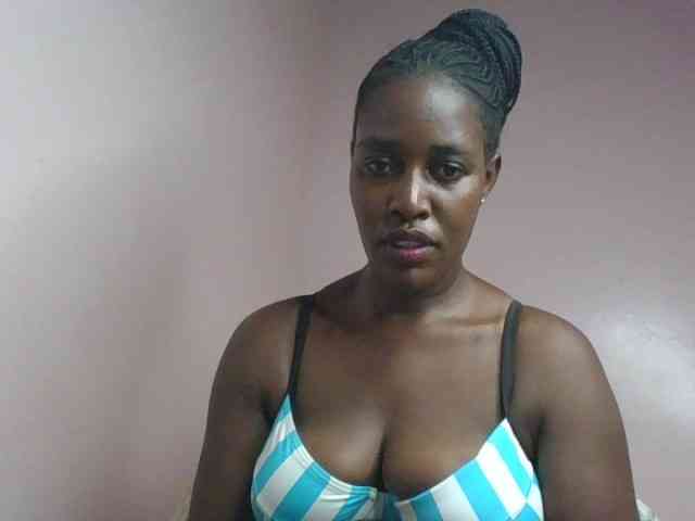 cute-africanah webcam