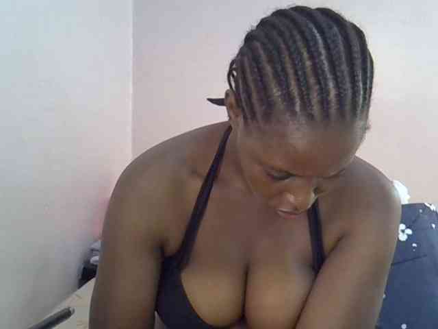cute-africanah webcam
