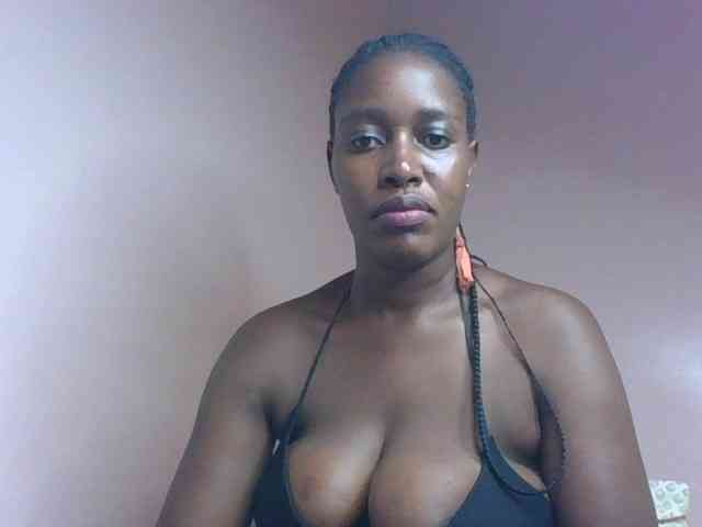 cute-africanah webcam