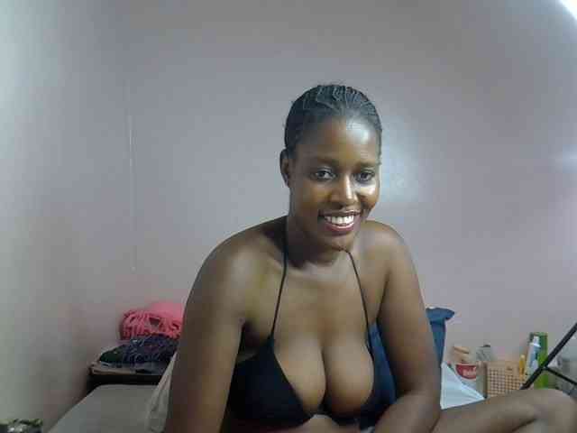 cute-africanah webcam